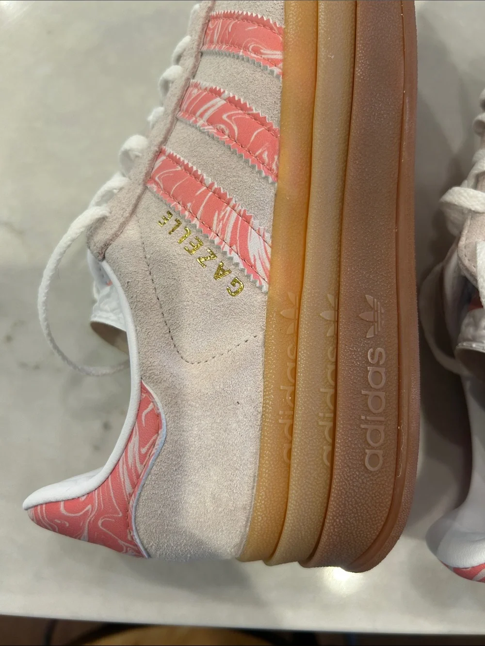 NWB adidas Gazelle Blush Suede Sneakers with Pink Swirl Accents - Picture 12 of 12